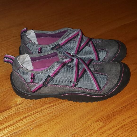 J-41 Lauren vegan flats - Picture 1 of 8